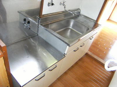 Kitchen. You can gas stove installation