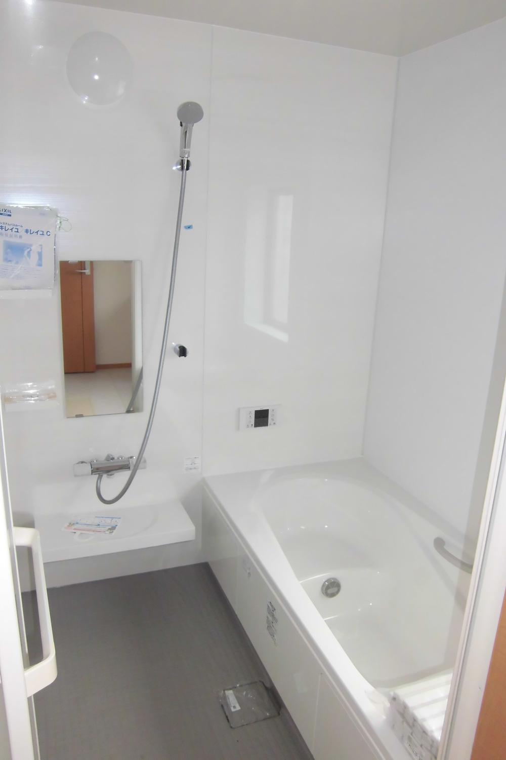 Bathroom. spacious, 1 pyeong type