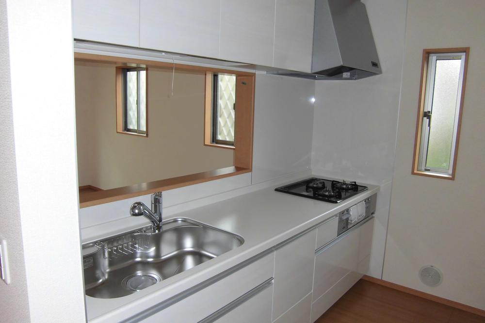 Kitchen. Water purifier with system Kitchen