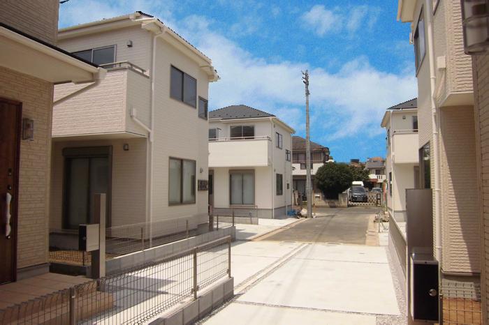 Local appearance photo. Local (12 May 2013) Shooting