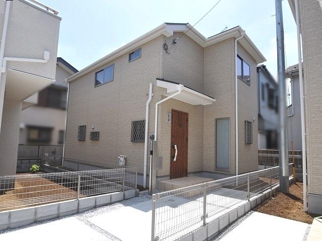 Local appearance photo. 4 Building appearance