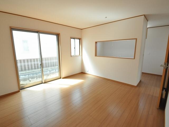 Living. Building 3 living