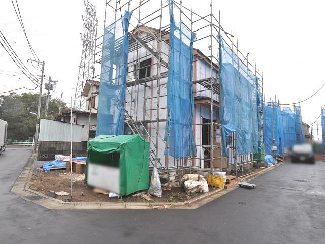 Local appearance photo. 1 Building Under construction