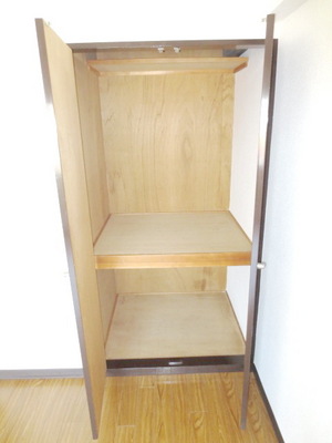 Receipt.  ☆ Storage space ☆