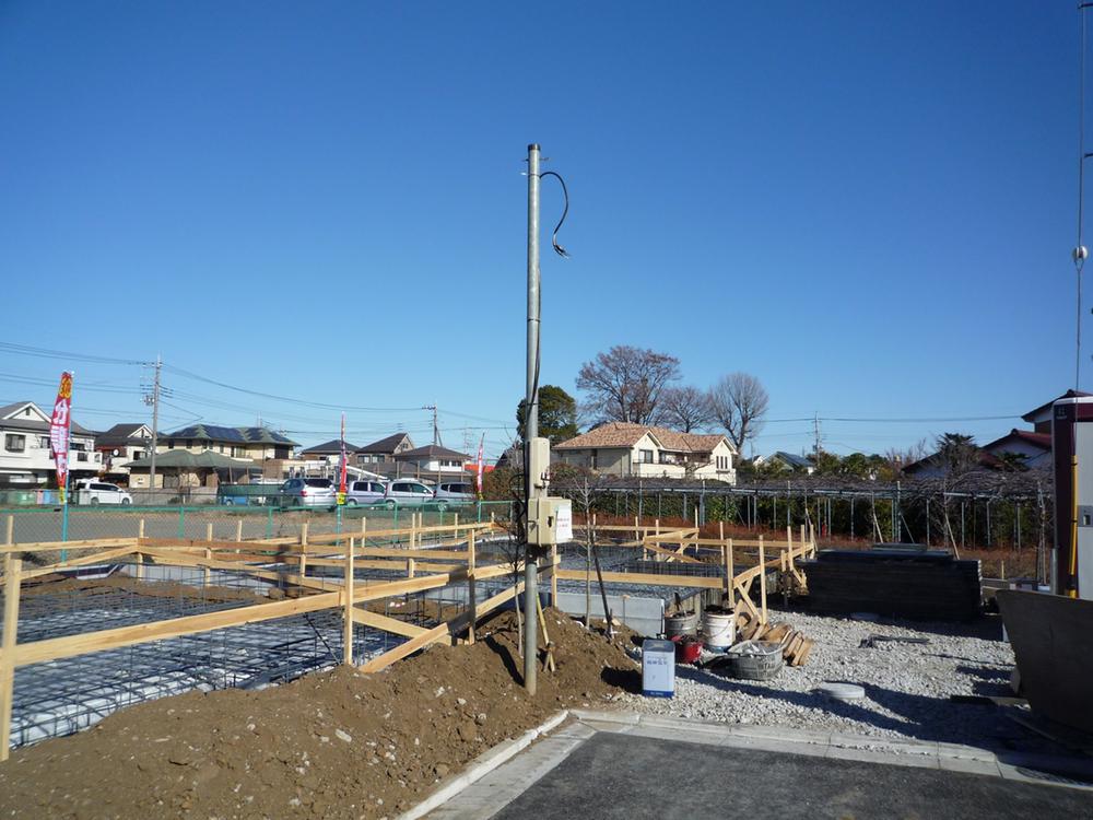 Local appearance photo. Local (12 May 2013) Shooting