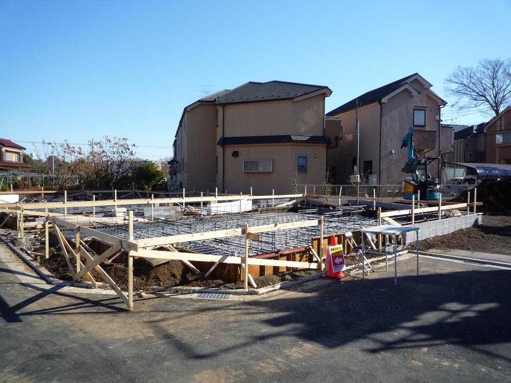 Local appearance photo. Local (12 May 2013) Shooting