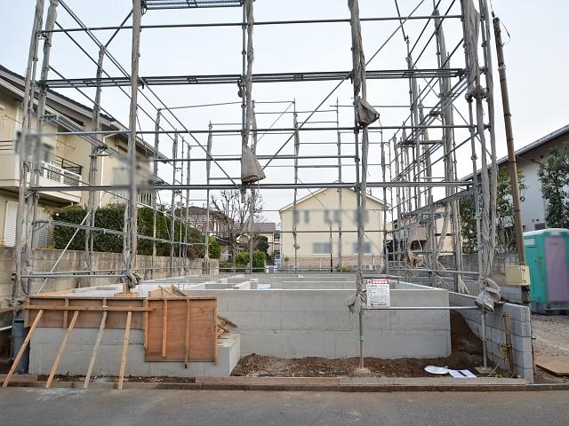 Local appearance photo. A Building Foundation