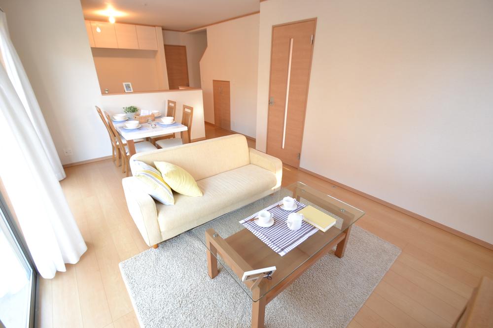 Living. Indoor (11 May 2013) Shooting