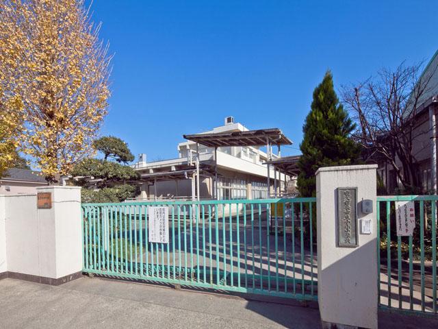 Primary school. Higashikurume 680m to stand Oyama Elementary School