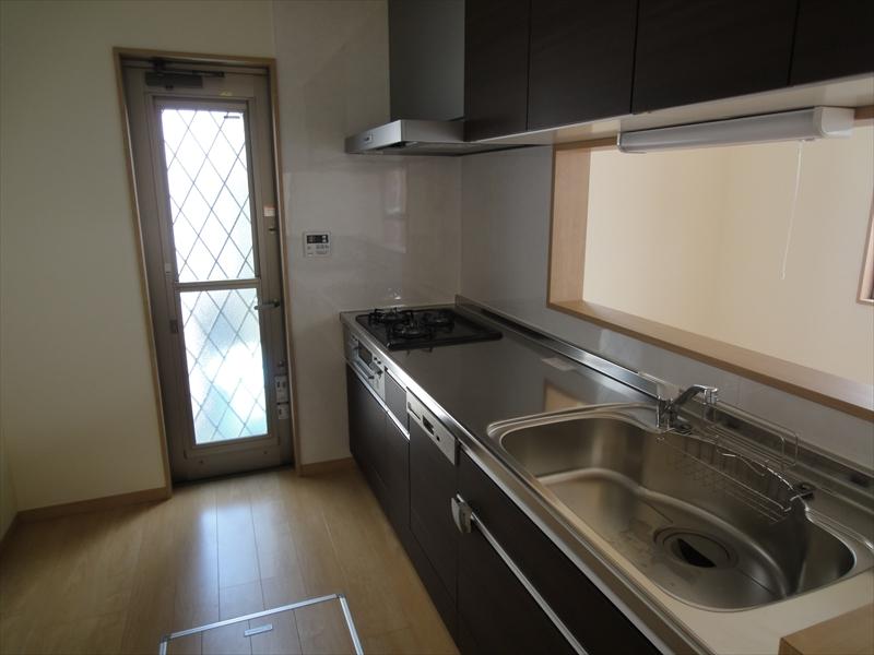 Kitchen. Indoor (September 2013) Shooting