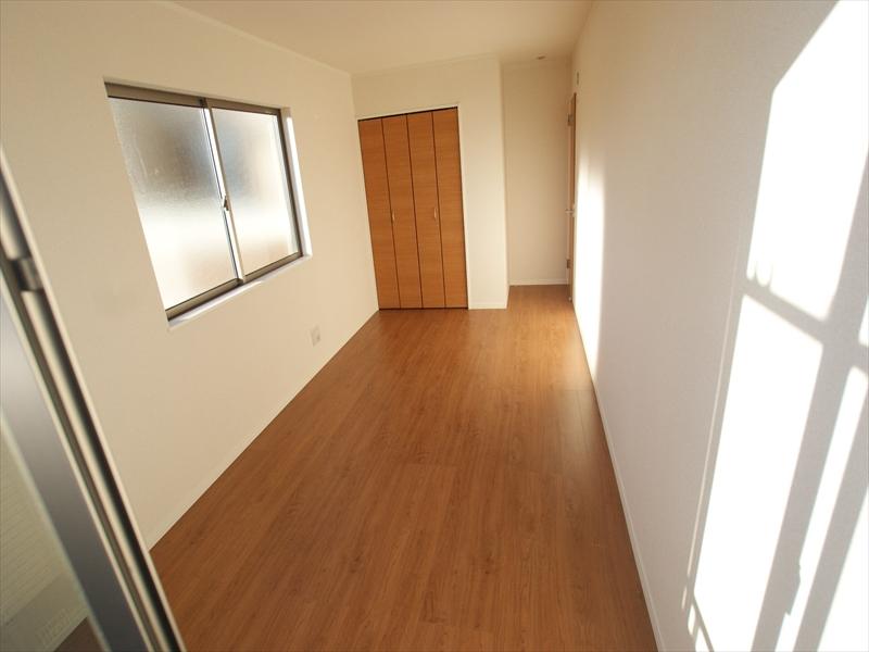 Non-living room. <C Building>