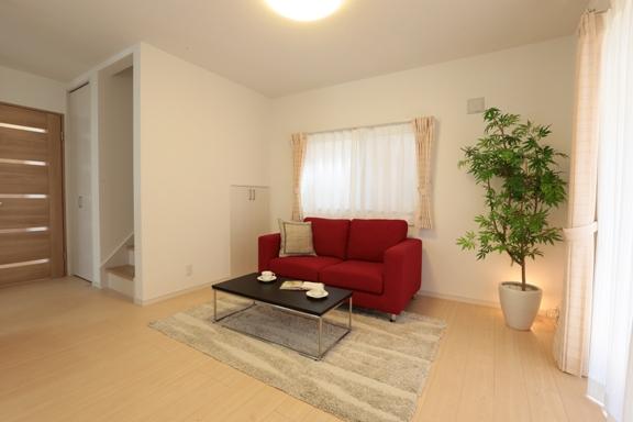 Living. 9 Building living (H25. 6 May) Shooting