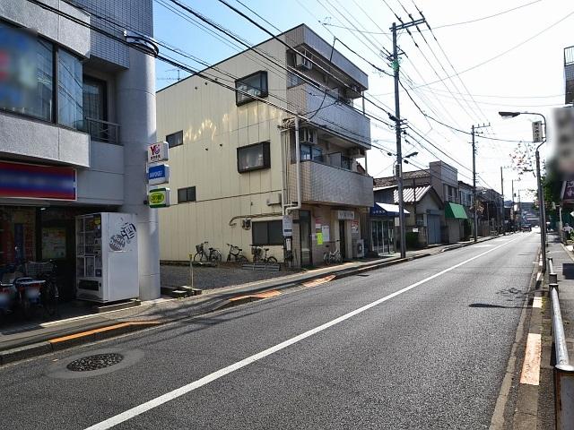 Local photos, including front road. Higashikurume Minamisawa 5-chome, contact road situation