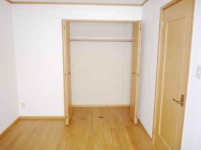 Receipt. Plenty of storage