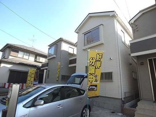 Local appearance photo