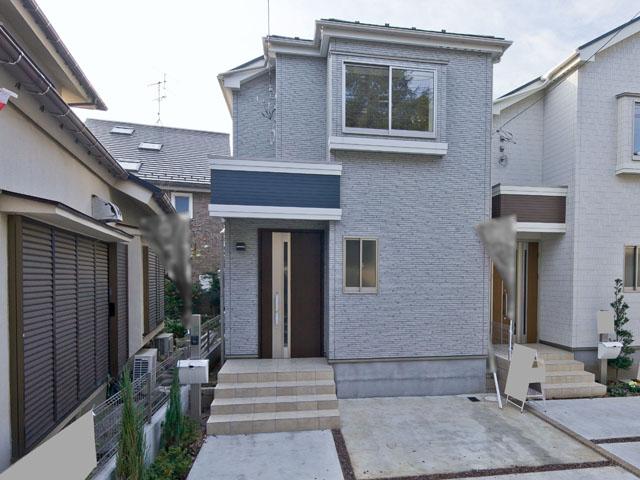 Local appearance photo. Local (12 May 2013) Shooting