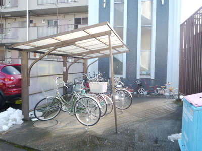 Other. 5m to bicycle parking lot (Other)