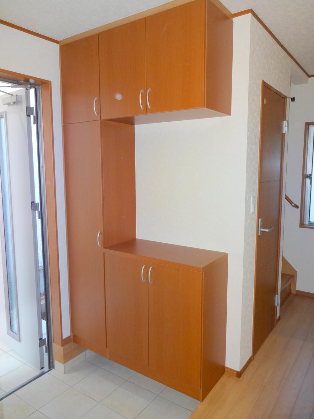 Entrance. Local (12 May 2013) Shooting