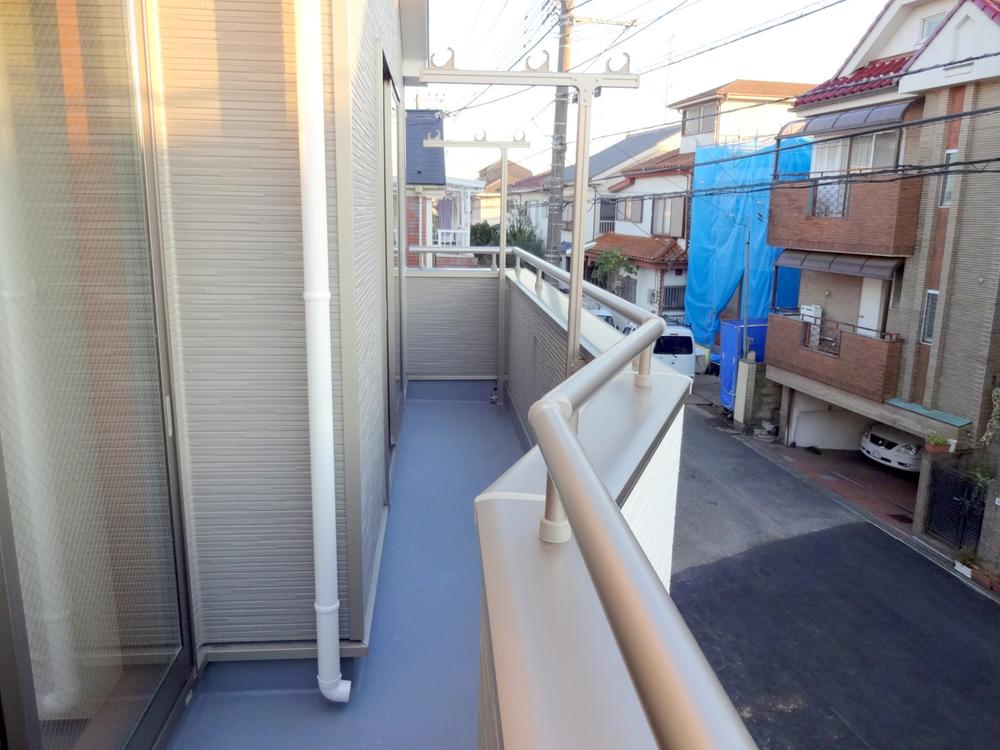 Balcony. Local (12 May 2013) Shooting