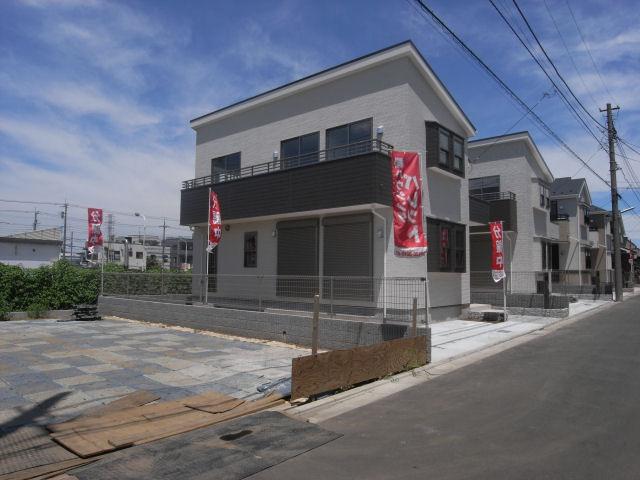 Local photos, including front road