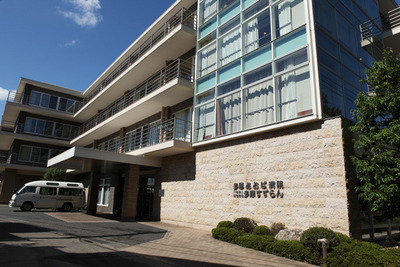 Hospital. 1110m until Tama Aoba hospital (hospital)