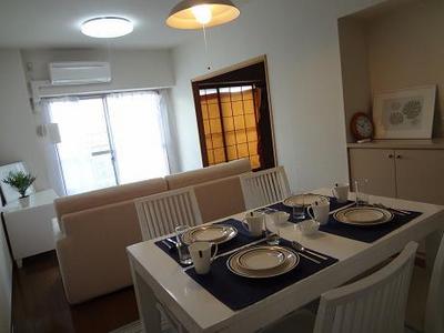 Living and room. Room 2