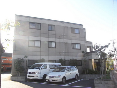 Other. 15m to the building side (Other)