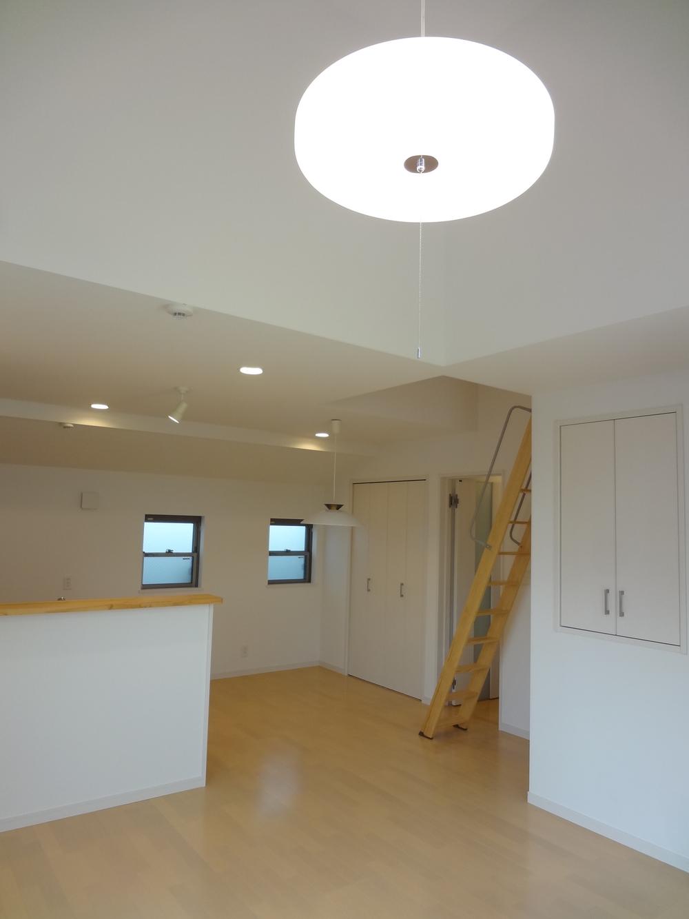 Living. Indoor (11 May 2013) Shooting