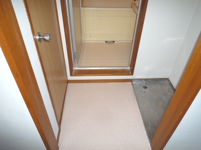 Other Equipment. Dressing room