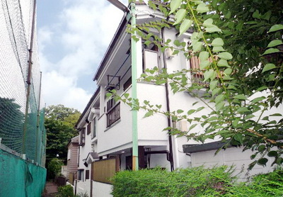 Other. 5m to the building side (Other)