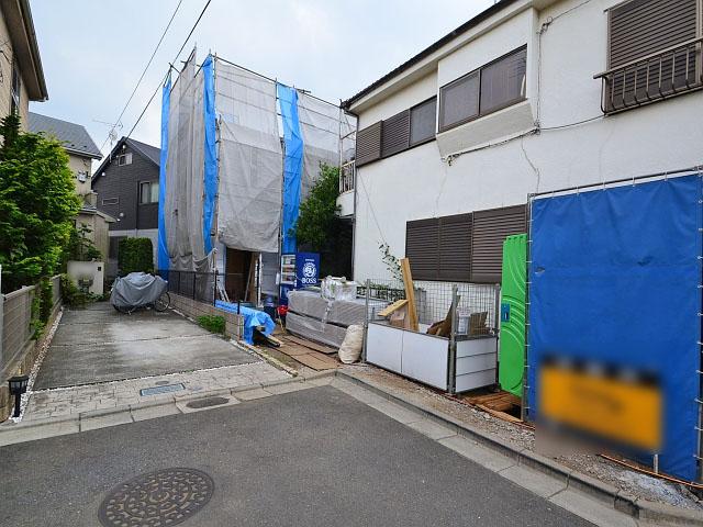 Local appearance photo. During construction