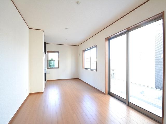 Living. Higashi Kurume City center-cho 6-chome living 1 Building