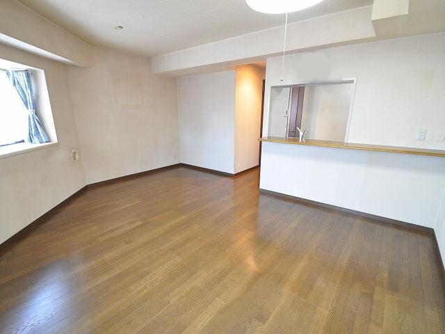 Living. Day God Palais stage Higashikurume LDK