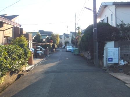 Local photos, including front road. Local (November 16, 2013) Shooting