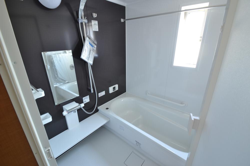 Bathroom. Building 3