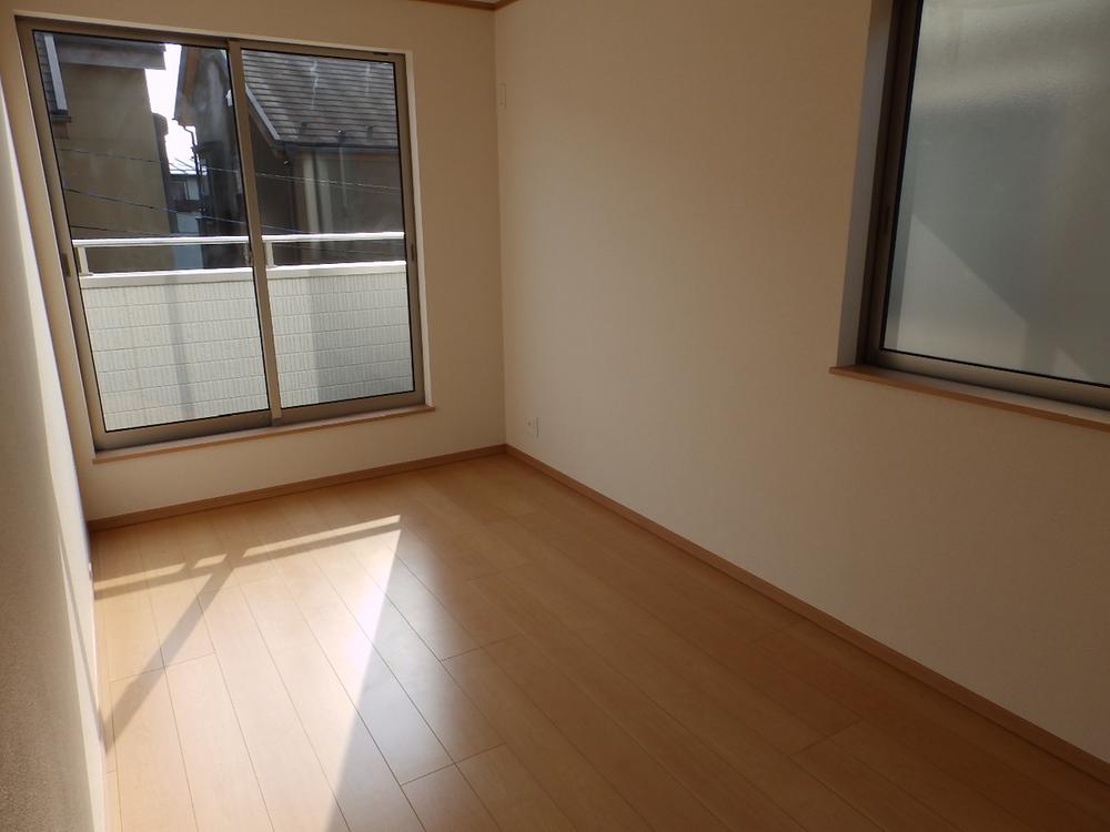 Non-living room. Indoor (11 May 2013) Shooting Second floor 6.25 Pledge Western-style