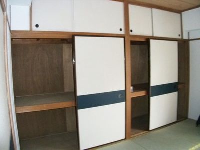 Receipt. ● closet ●