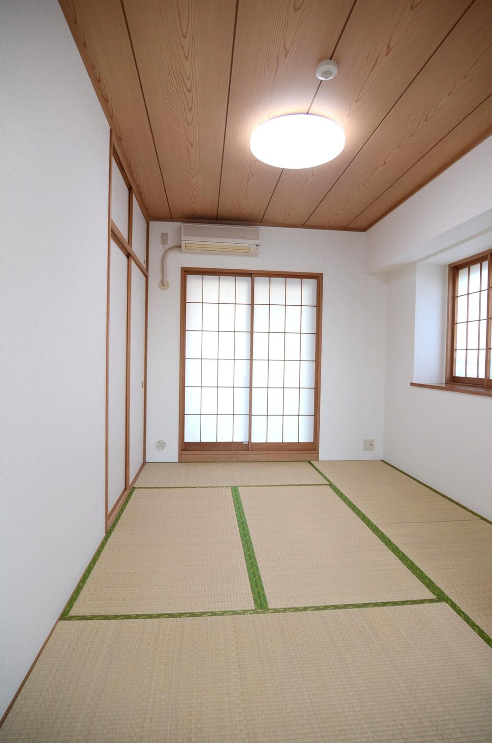 Non-living room. Indoor (11 May 2013) Shooting