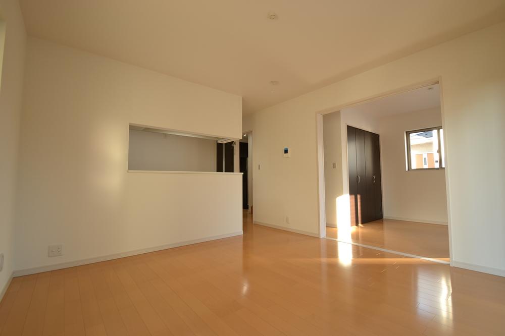 Living. Indoor (12 May 2013) Shooting 11 Building