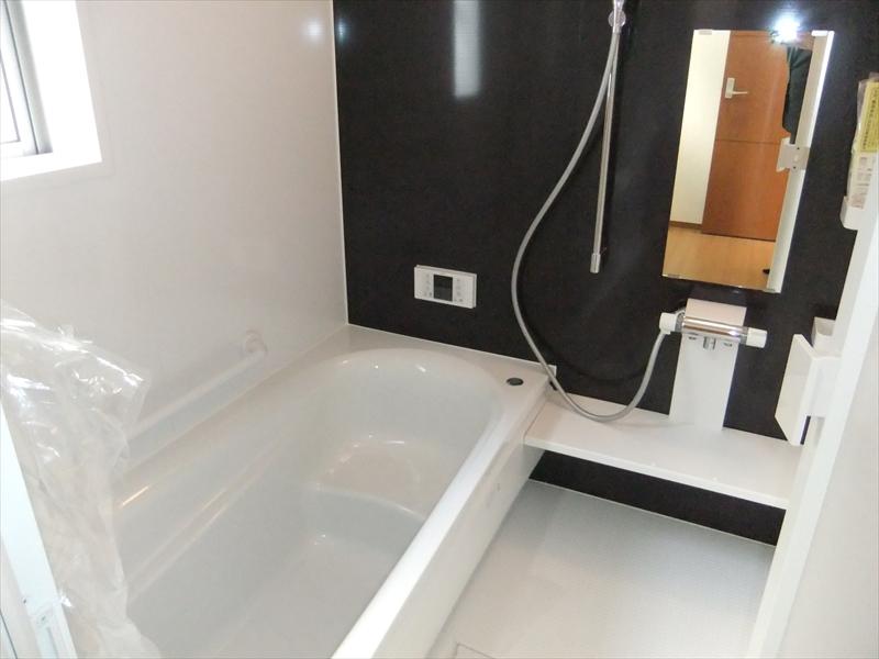 Bathroom. Building 3 bathroom