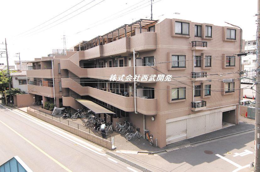 Local appearance photo