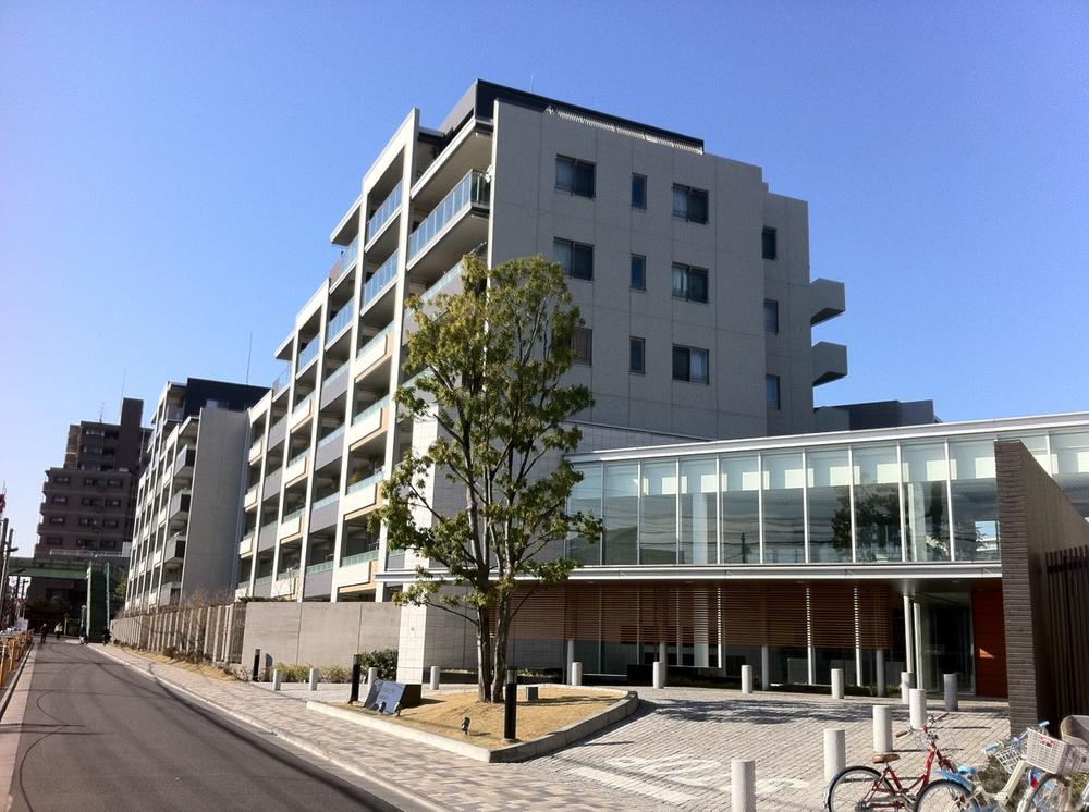 Local appearance photo. Local (12 May 2013) Shooting