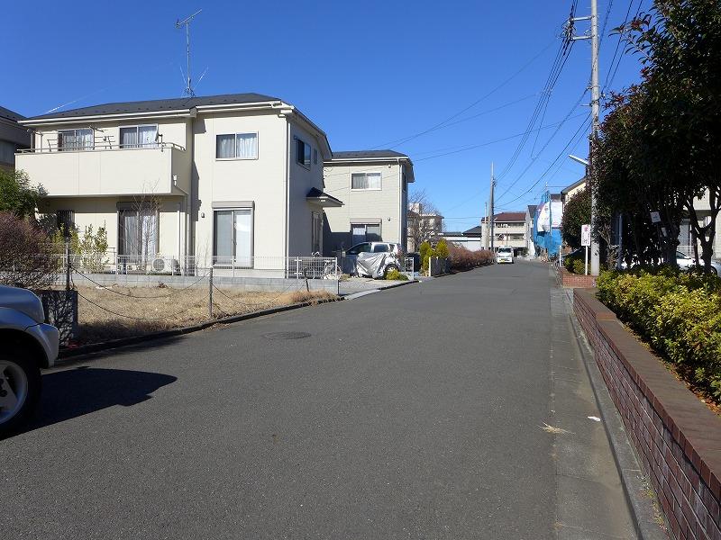 Local photos, including front road. Local (January 10, 2014) Shooting