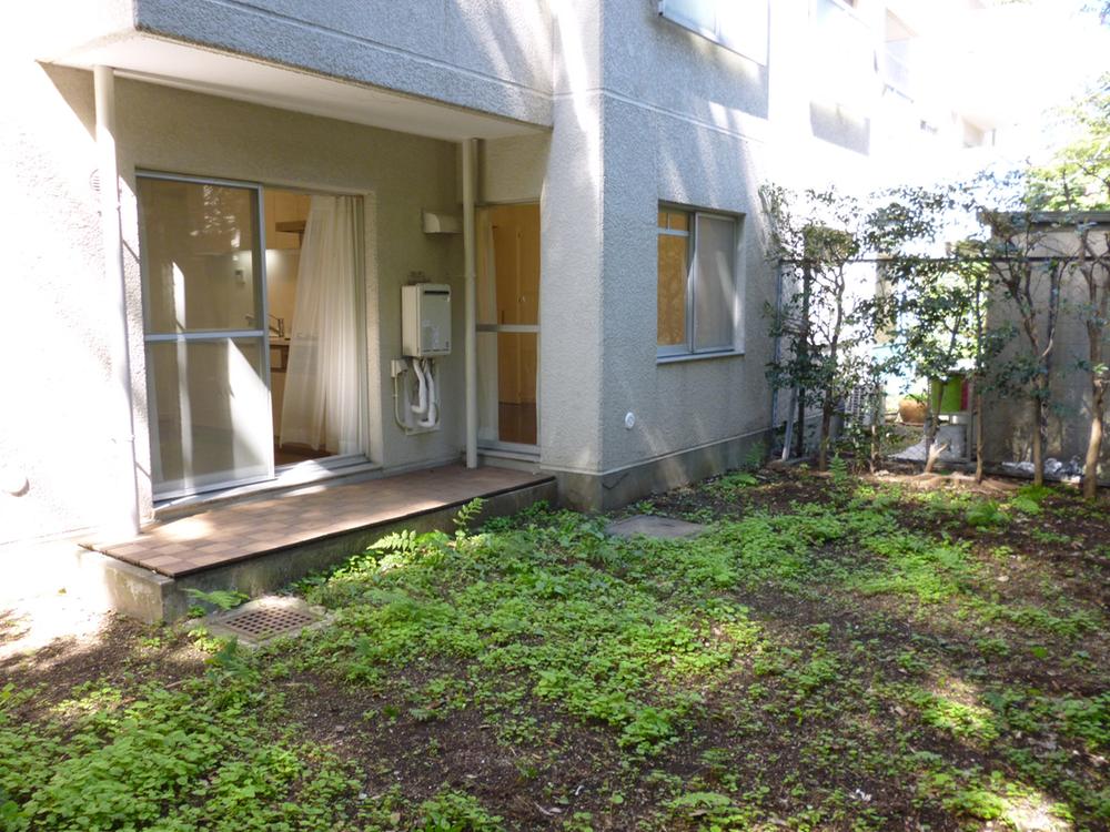 Garden. Garden area / 42.50 sq m Gardening, It is likely to enjoy a home garden breadth.