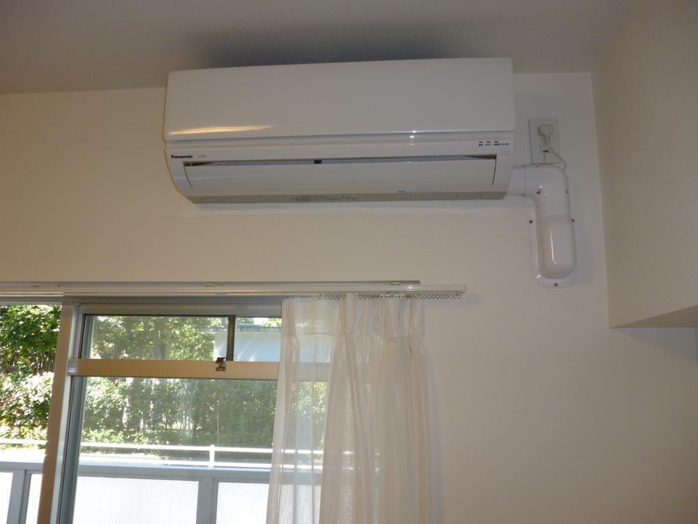 Cooling and heating ・ Air conditioning. Air conditioning in the living room