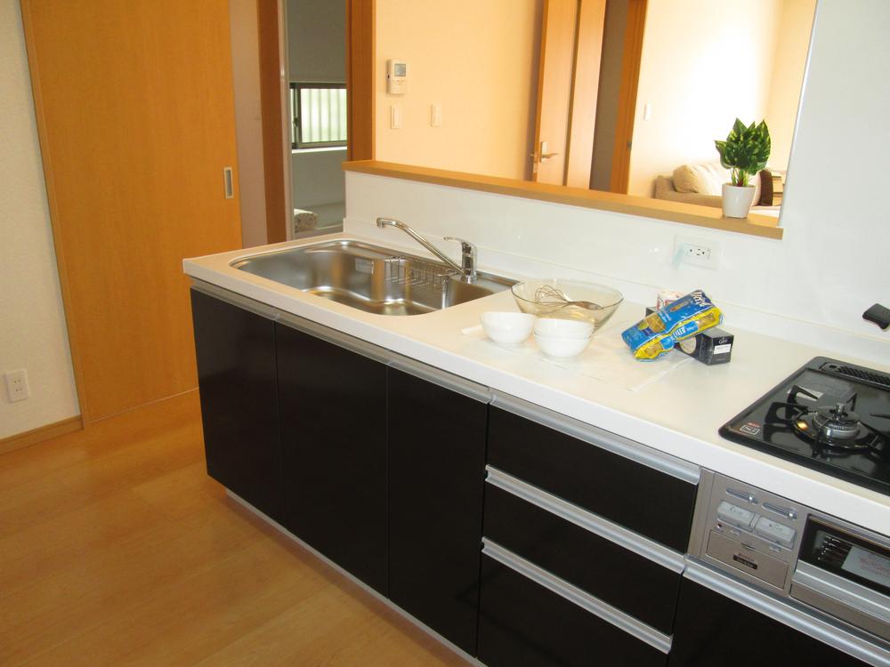 Kitchen. Indoor (September 2013) Shooting