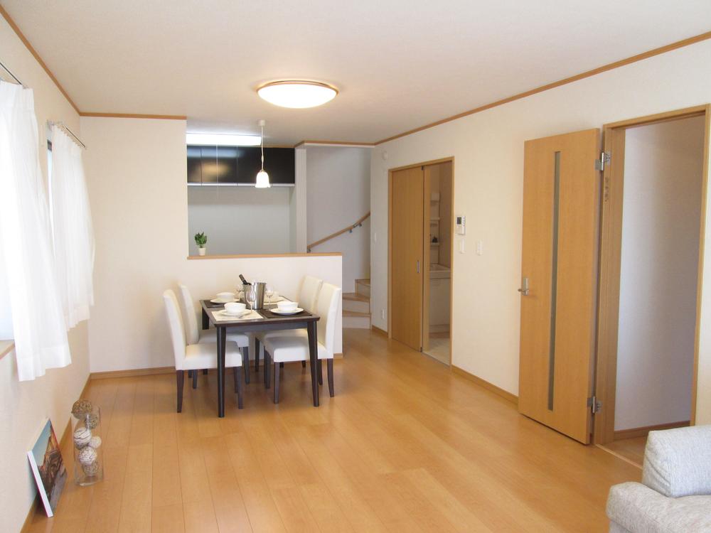 Living. Indoor (September 2013) Shooting