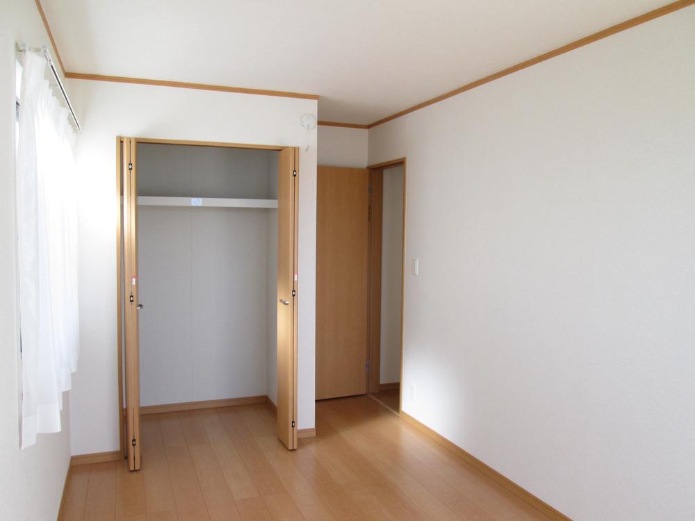 Non-living room. Indoor (September 2013) Shooting