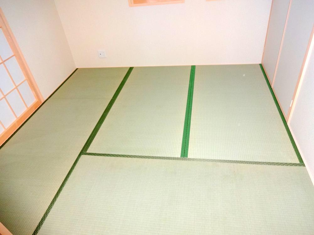 Non-living room. Indoor (11 May 2013) Shooting