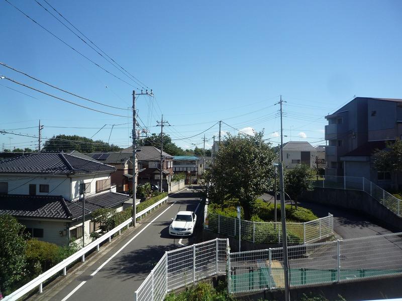 View photos from the dwelling unit. View from the site (October 2013) Shooting